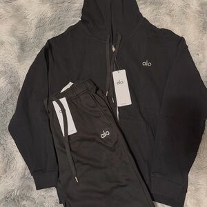 BLACK ALO SET SIZE MEDIUM UNISEX BRAND NEW